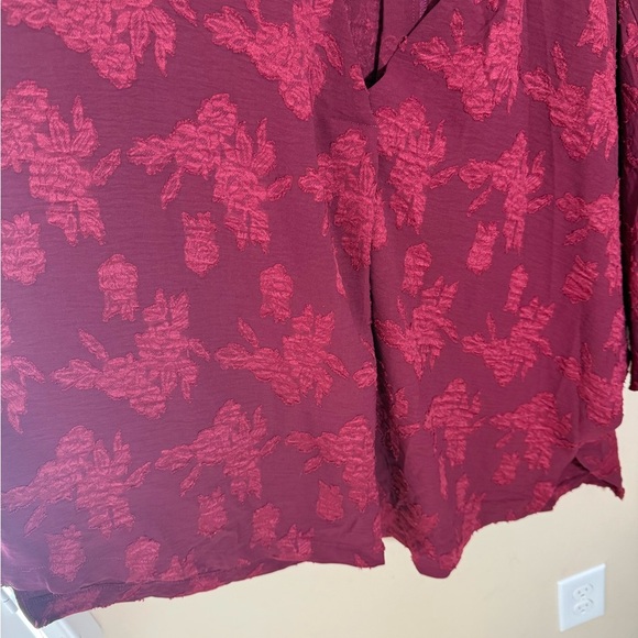 Umgee USA Oversized Floral Burnout Top red size L - Picture 6 of 7